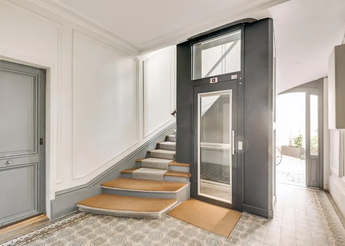 Le Confidentiel - Moulin Rouge